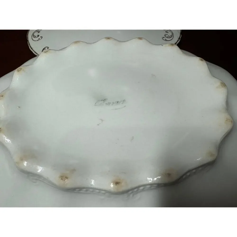 Vintage Semi-Vitreous Porcelain Oval Serving Dish Tureen With Lid & Handles